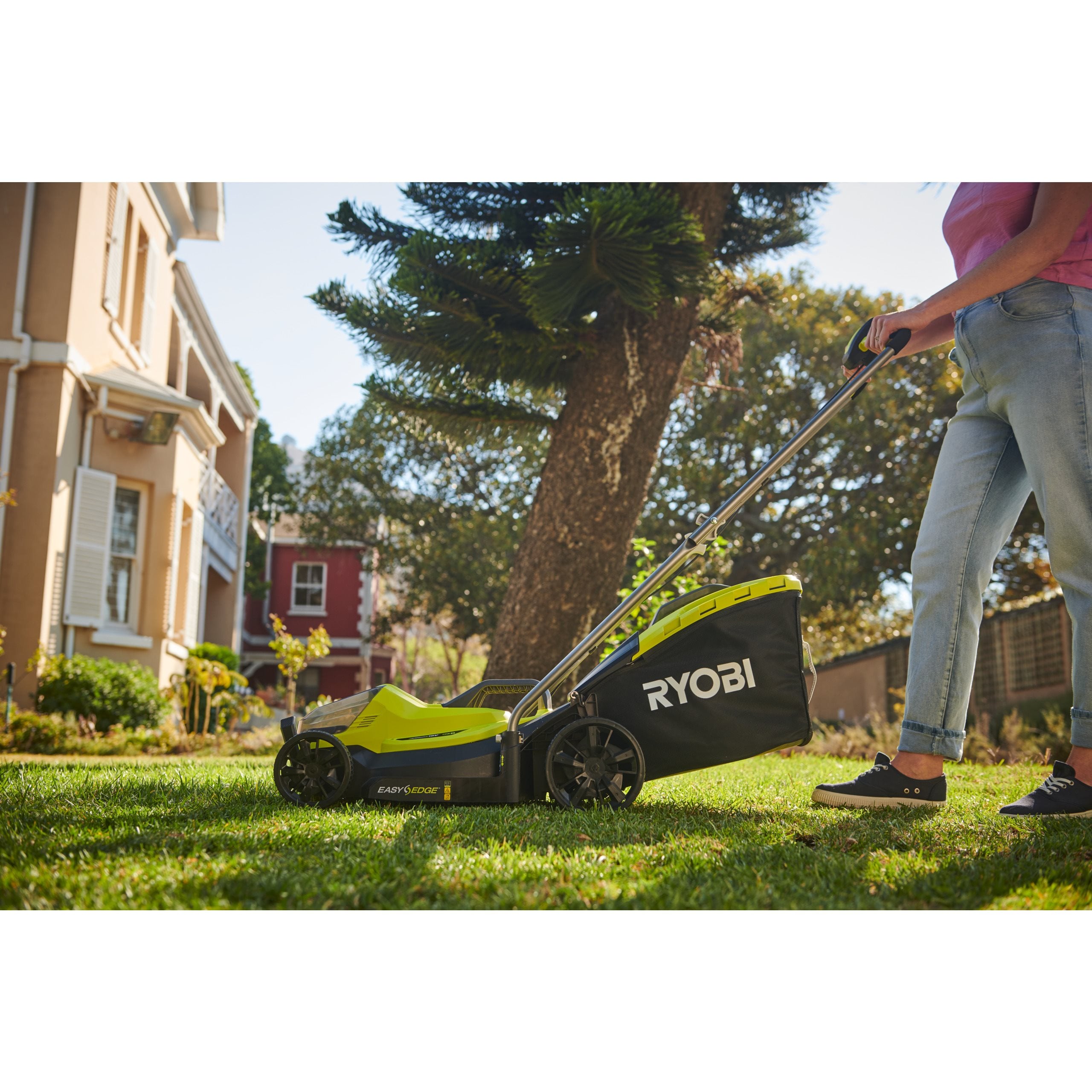 ONE+™ 18V Accu 33 cm Grasmaaier & 25 cm Grastrimmer kit (incl. 1x 4,0 Ah accu & lader)